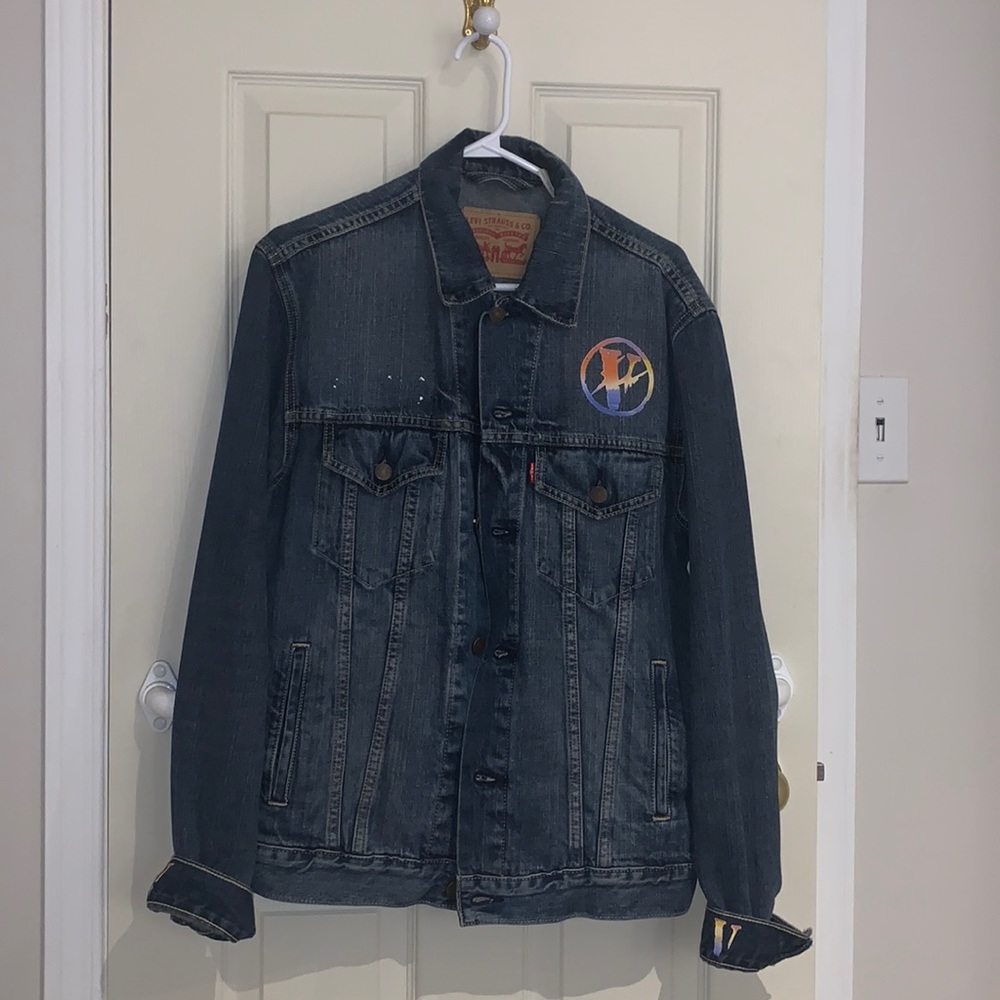 Custom 1/1 Vlone x Levi’s jean jacket